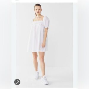 FLASH SALE! Urban Outfitters UO White Puff Sleeve Mini Dress